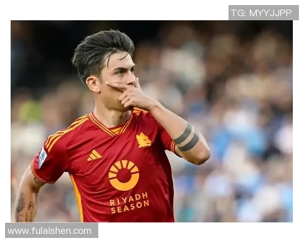 女明星倾心足球明星的浪漫追逐与成长故事