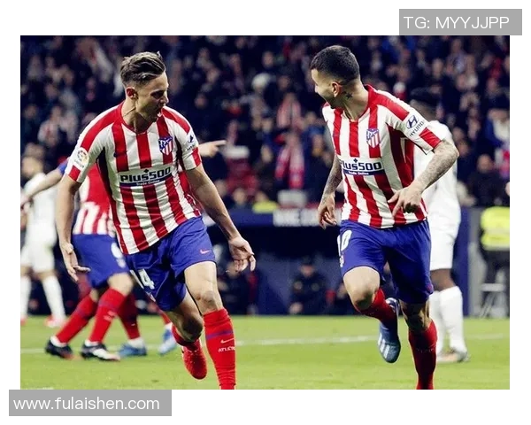 南京篮球队整体压制革新之路：从战术调整到团队协作的全方位提升